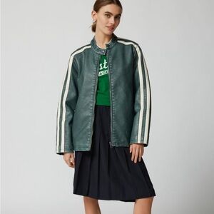 Urban Outfitters Green Faux Leather Oversized Jacket in Forest Green